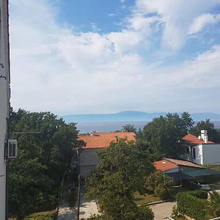 Apartman A7 Njivice Exterior foto