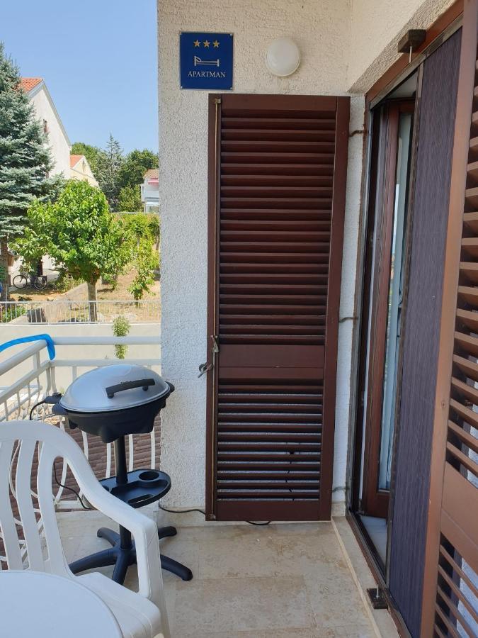 Apartman A7 Njivice Exterior foto